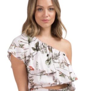 Elan 1 shoulder ruffle crop top